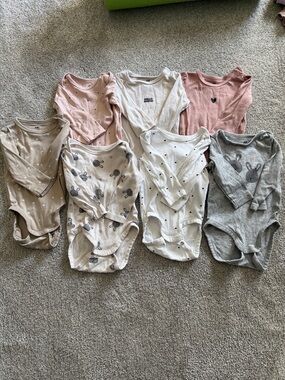 H&M Baby Long Sleeve Bodysuits - Pink, White, Gray, Tan